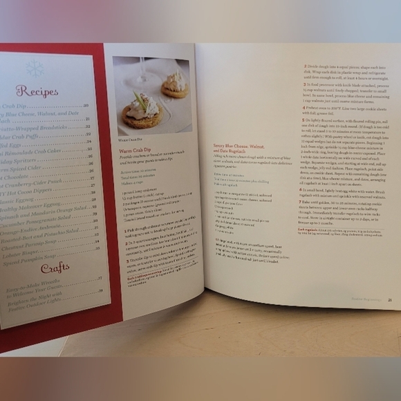 Good Housekeeping Christmas Cookbook - Red and Gold - Picture 2 of 4